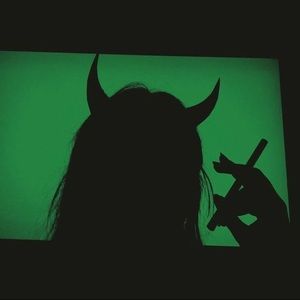 Meet your Posher, Tessa